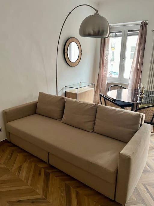 טורינו Casa Sassari - Vicino Porta Susa F.S. מראה חיצוני תמונה